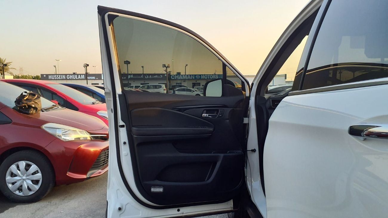 هوندا بايلوت TOURING LOW DRIVEN