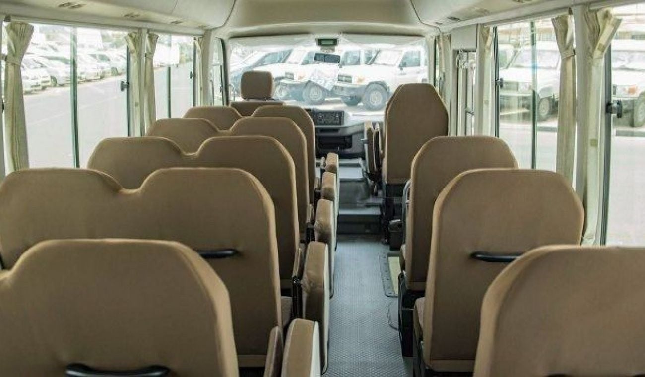Toyota Coaster TOYOTA COASTER DIESEL 4.2L MT MY2026 0KM 30 SEATER