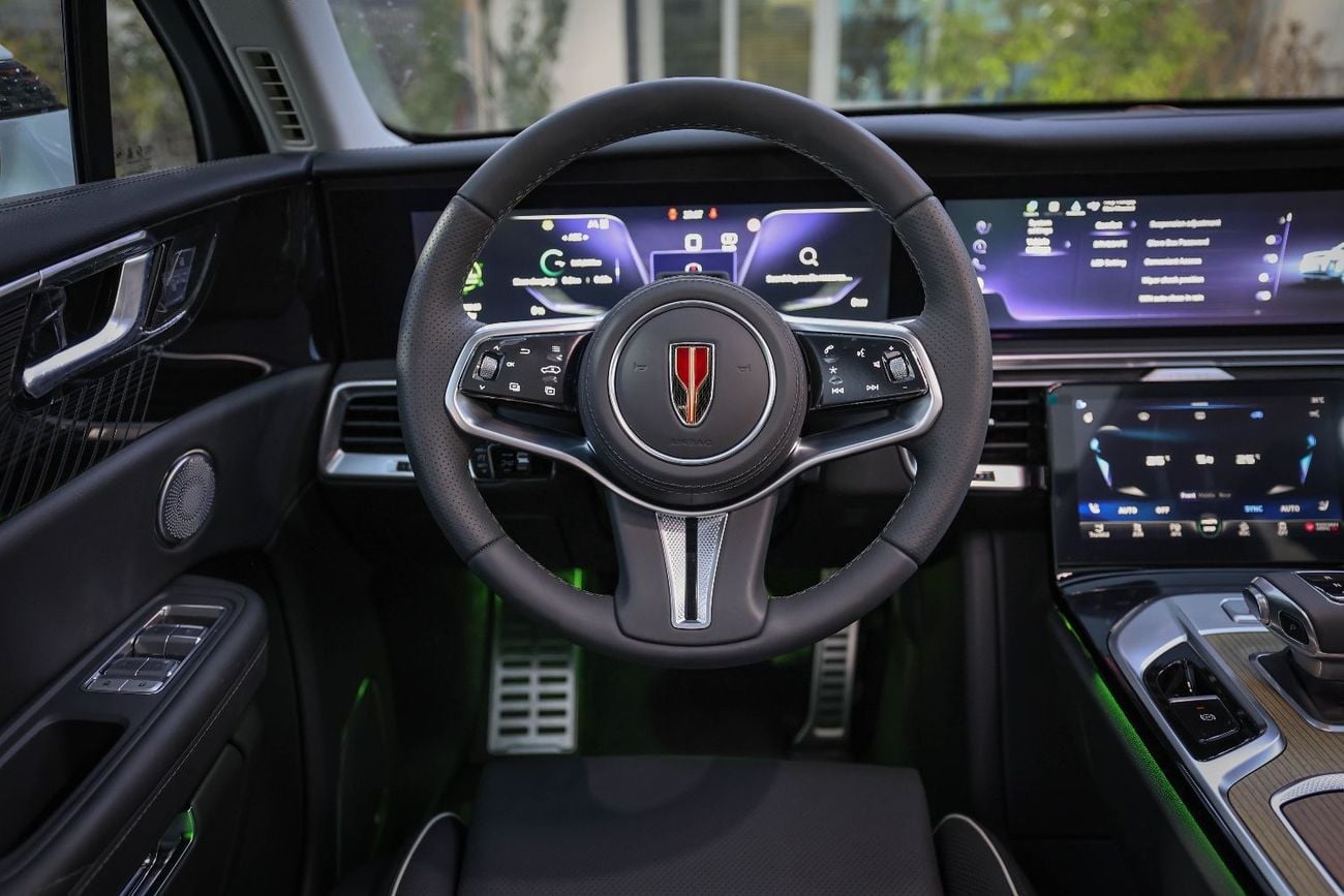 HONGQI EHS9 FLAGSHIP