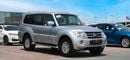 ميتسوبيشي باجيرو GLS MIDDLINE 5 -DOOR -3.5 - نظام الدفع الرباعى - SUV بترول - أوتوماتك - 3.5-6 V