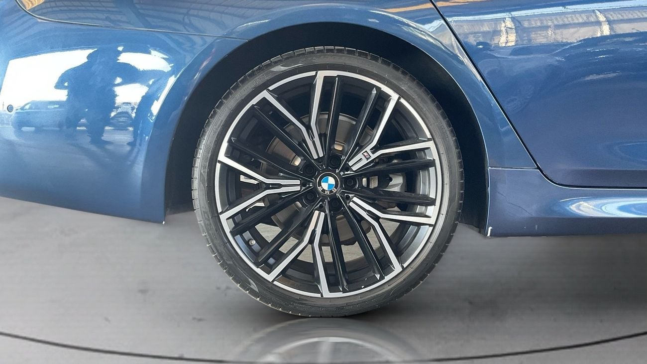 بي أم دبليو 530i M SPORT | شامل الضمان | 0 ﺪﻔﻋﺓ ﺃﻮﻟﻯ