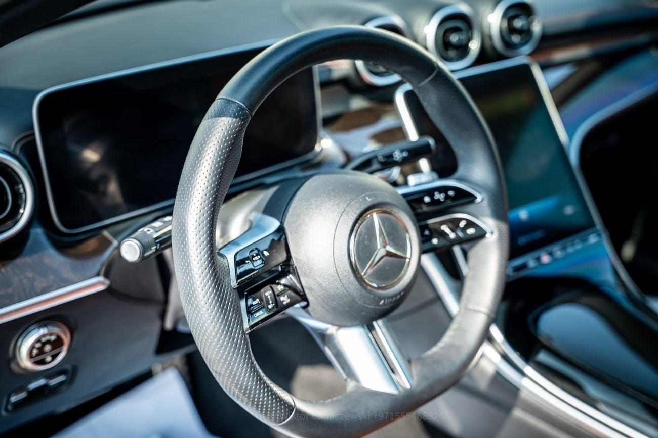 Mercedes Benz C300 STANDARD