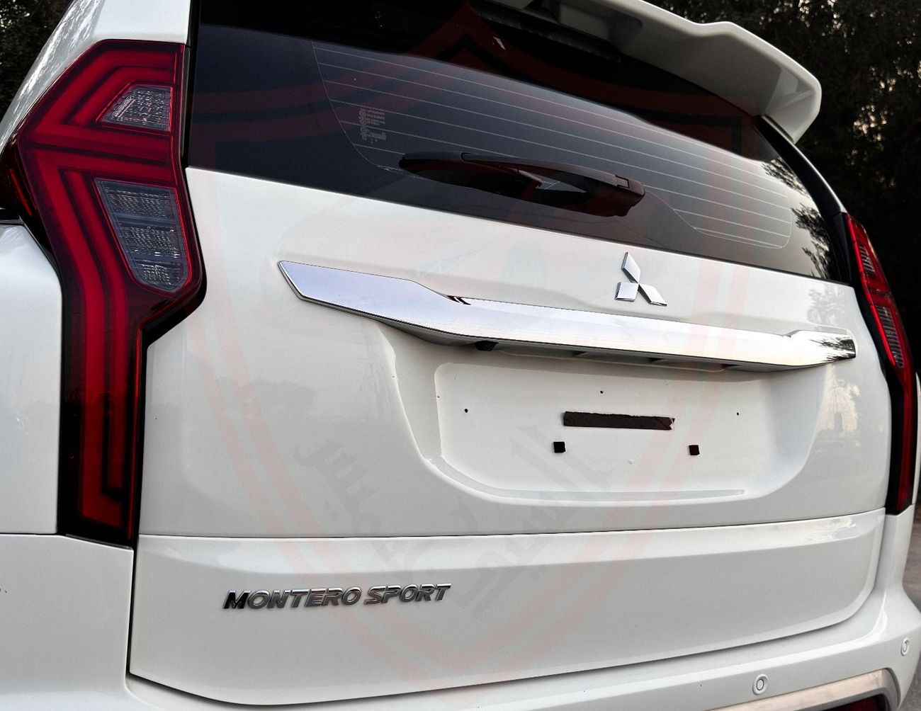 Mitsubishi Montero Sport GLS PREMIUM Mitsubishi Montero Sport | 3.0 L | 2023 | GCC | Accident-Free | In Excellent Condition | 1344 P.M