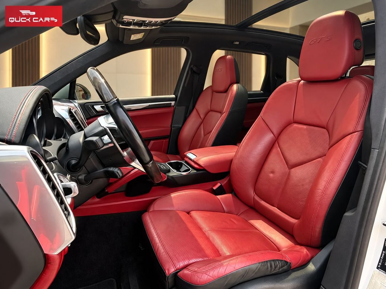 Porsche Cayenne GTS 2016 Porsche Cayenne GTS | White on Red | 169,981 km | GCC