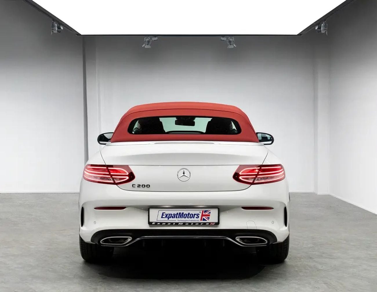Mercedes Benz C200 C200 AMG Cabriolet • 0% DP Available • Mercedes Warranty until • GCC