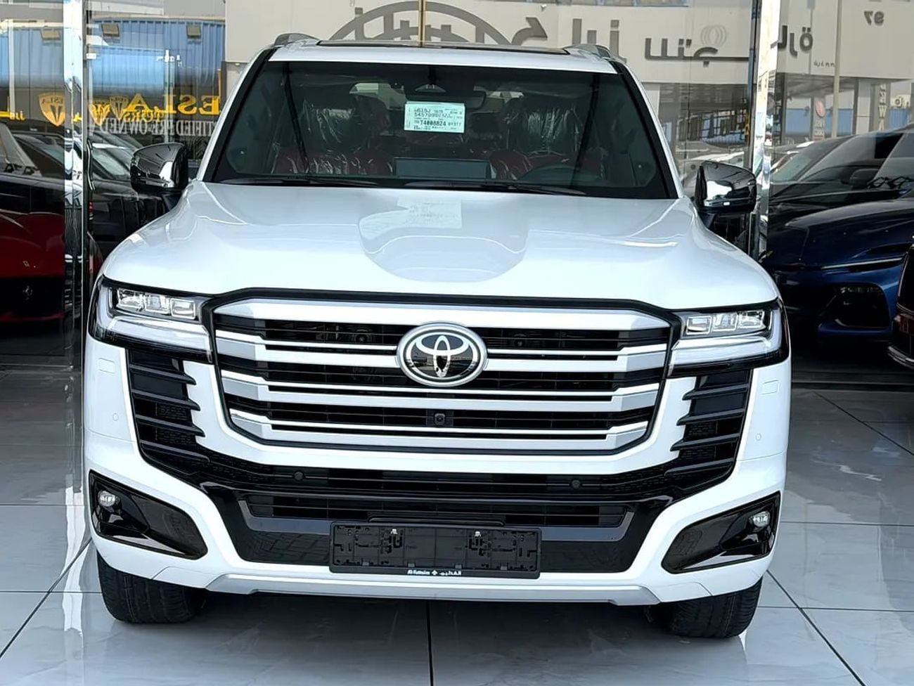 Toyota Land Cruiser VXR GCC Specs