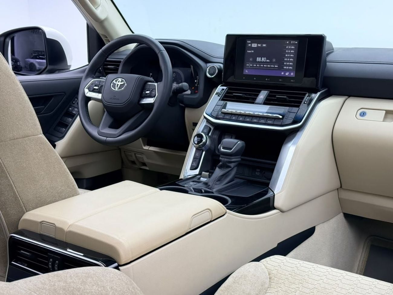 تويوتا لاند كروزر EXR 2025 Toyota Land Cruiser 300 EXR, Toyota Warranty+Full Service History, GCC Specs.