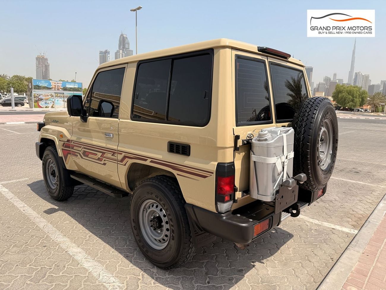 تويوتا لاند كروزر 70 LC71 HT VXR
