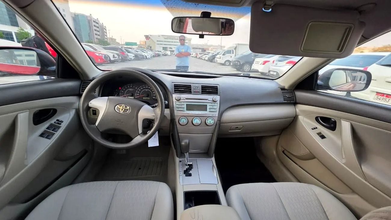 Toyota Camry GL GCC Specs