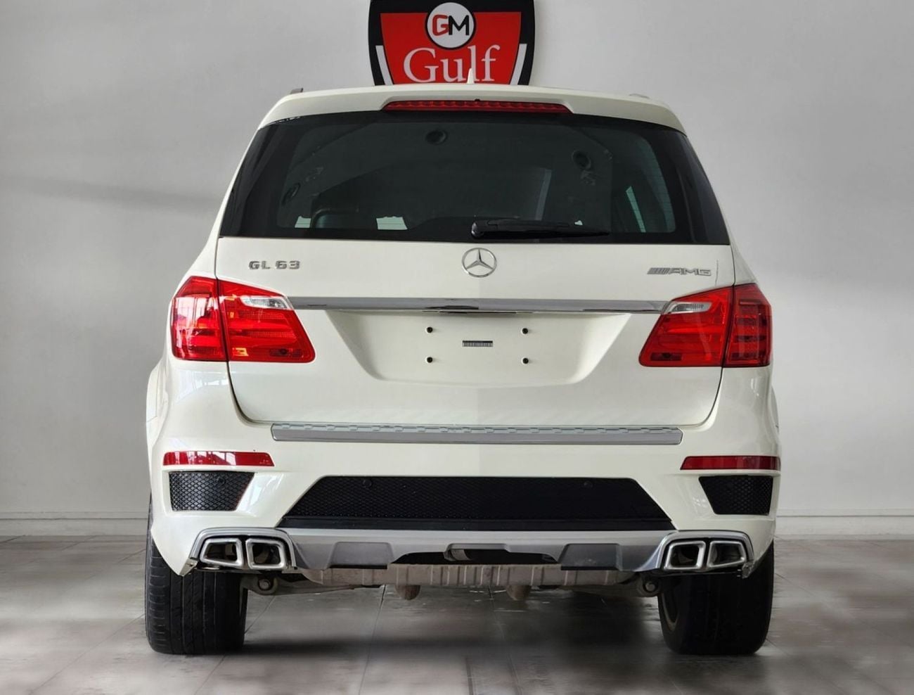 Mercedes Benz GL63 AMG GCC Spec - Full option - 88000km