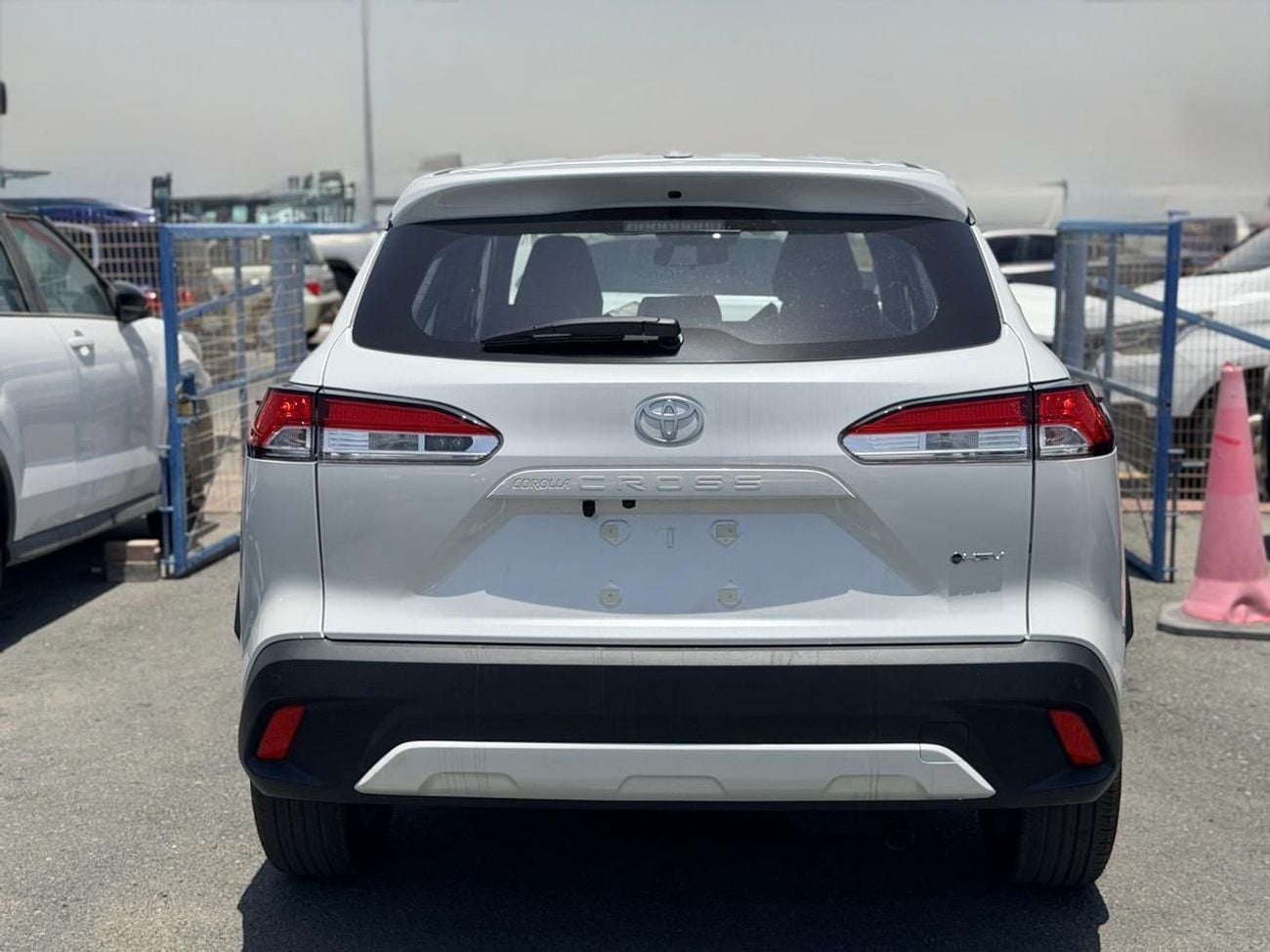 Toyota Corolla Cross GLI HYBRID 2.0