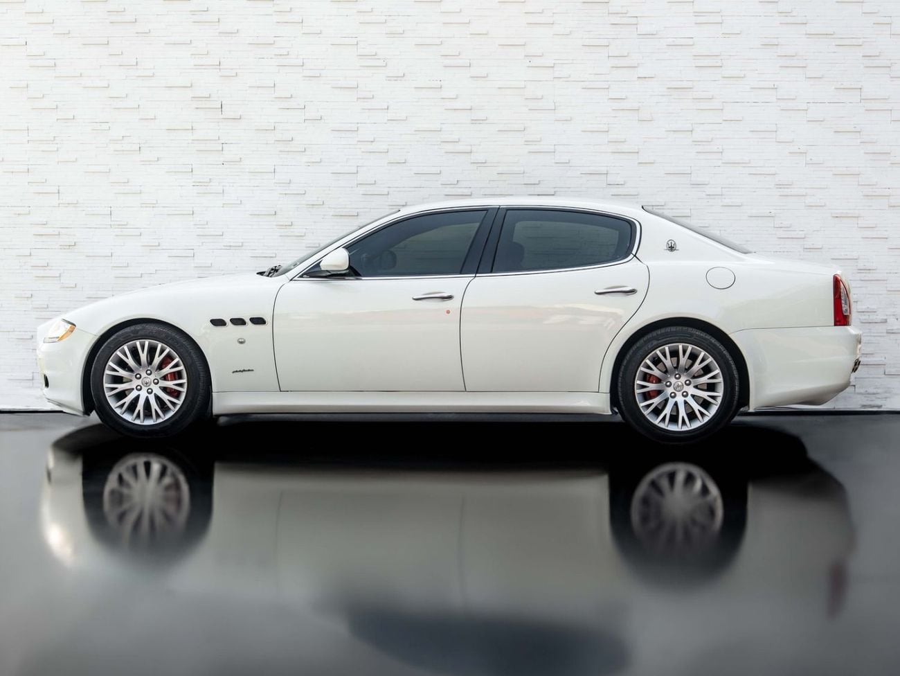 Maserati Quattroporte STD