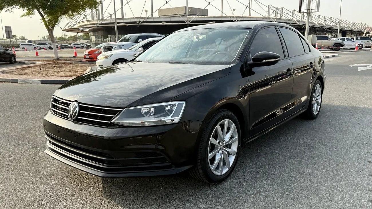 Volkswagen Jetta SE GCC Specs , excellent condition