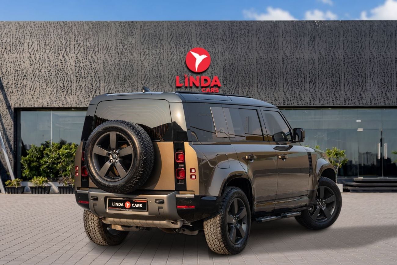 Land Rover Defender 110 X-DYNAMIC SE P300