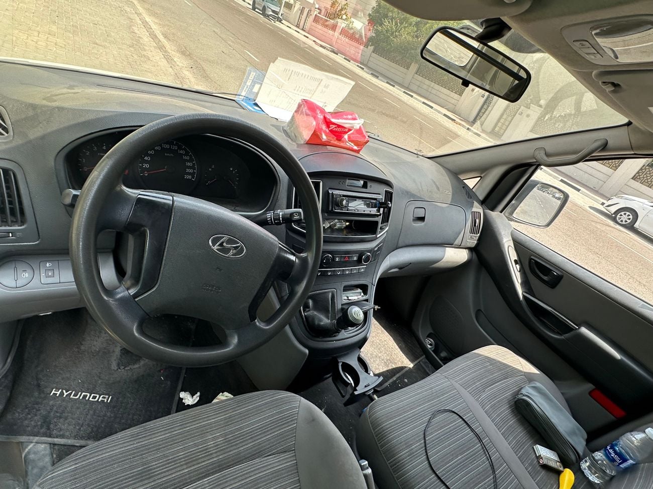 Hyundai H-1 GL