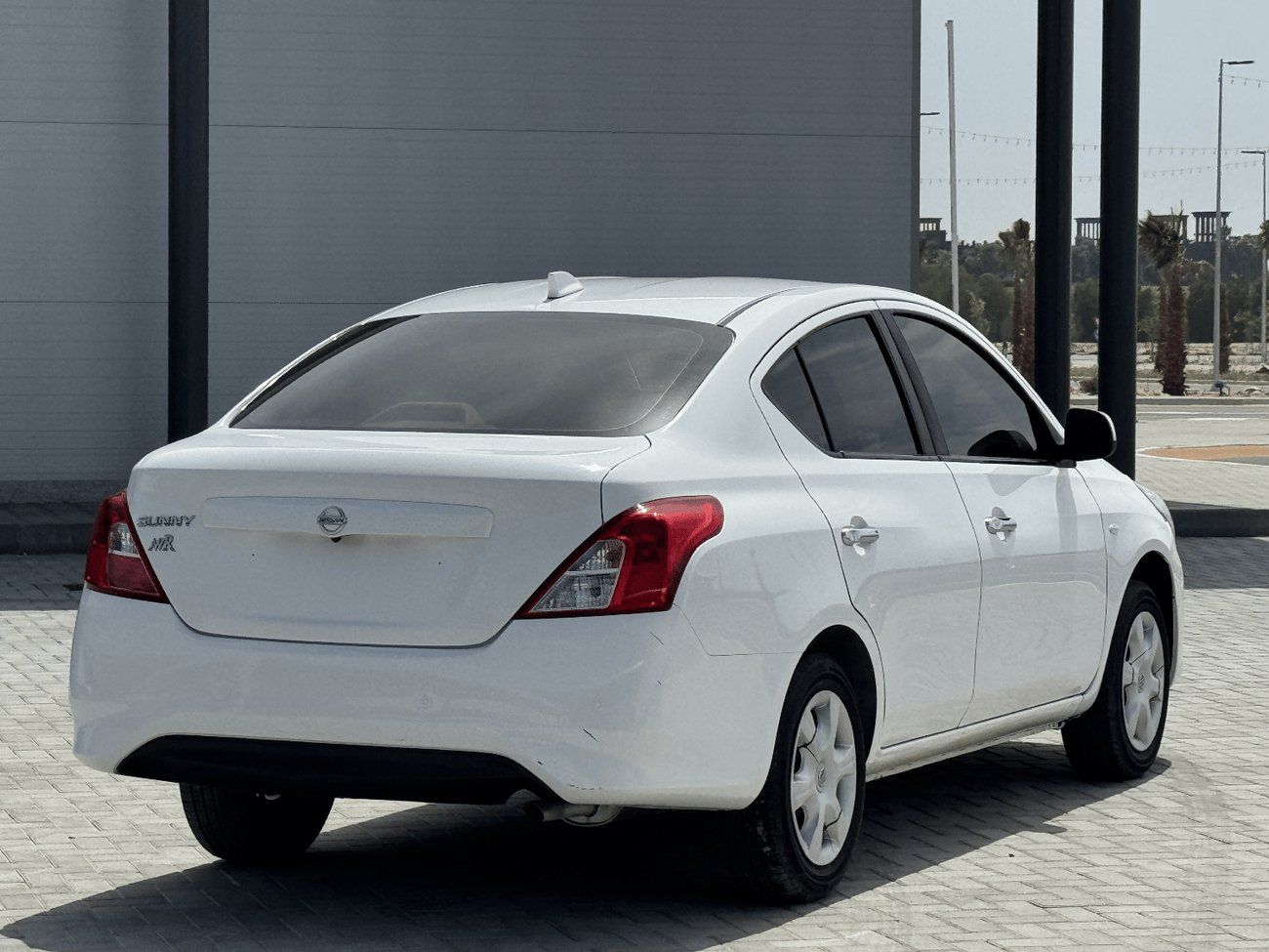 Nissan Sunny S