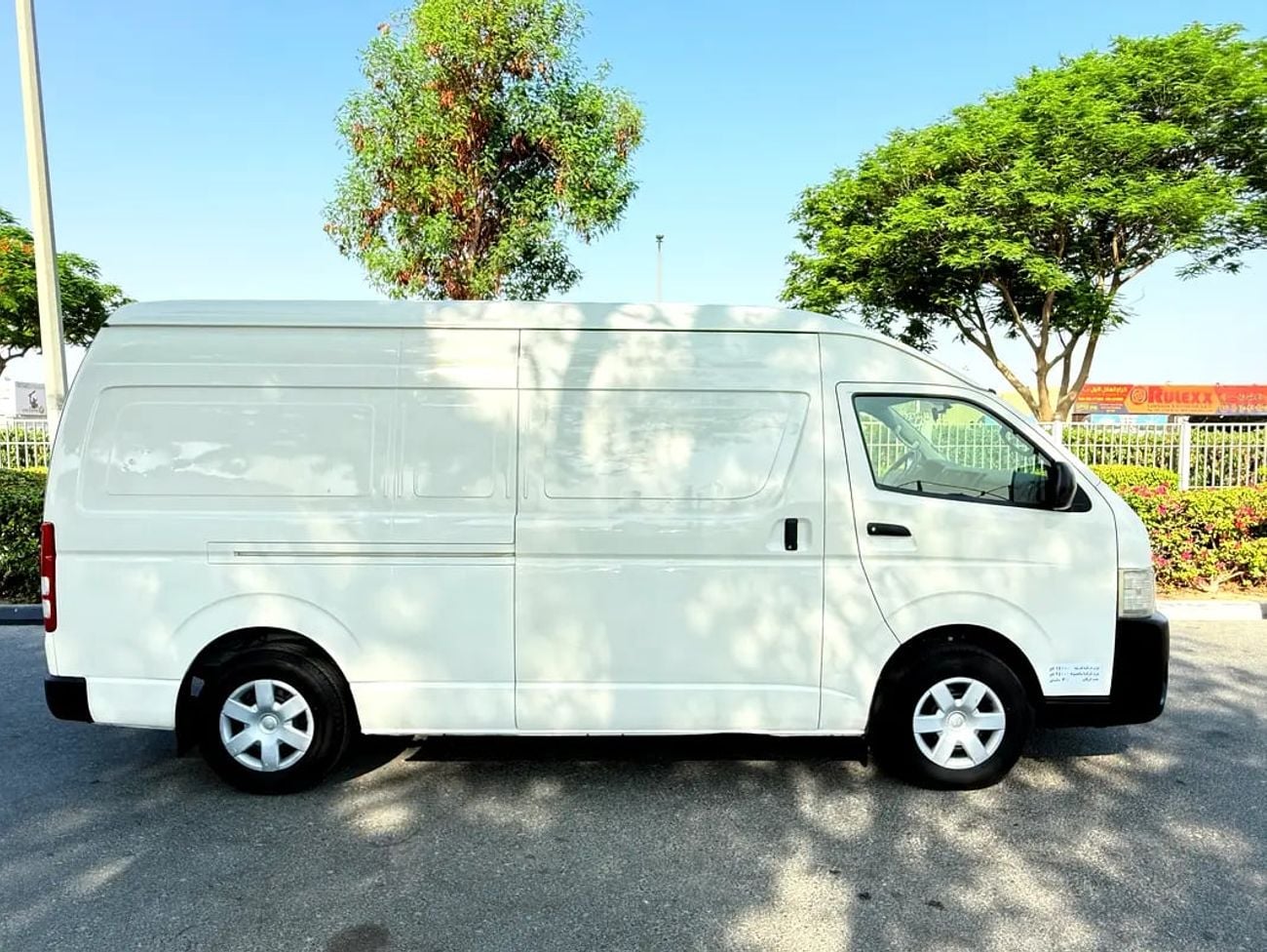 Toyota Hiace GL Year 2.7L GCC Specs-Excellent Condition