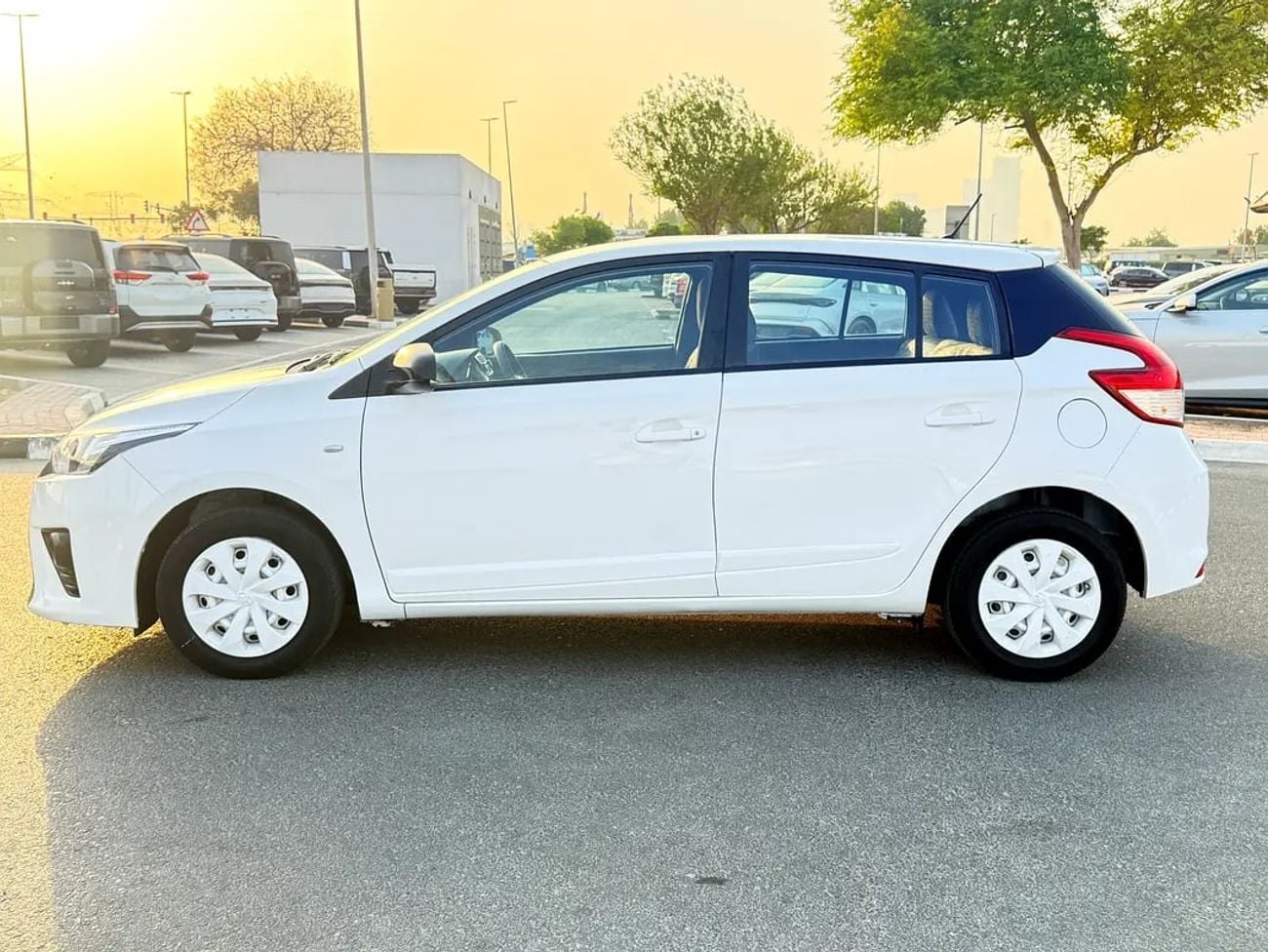 Toyota Yaris SE GCC Specs- excellent condition.