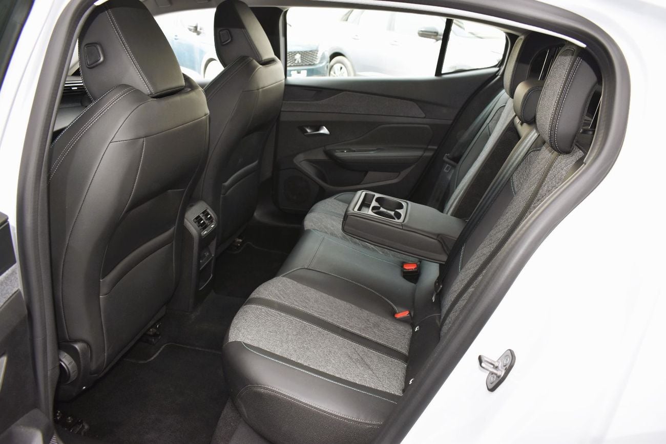Peugeot 408 ALLURE