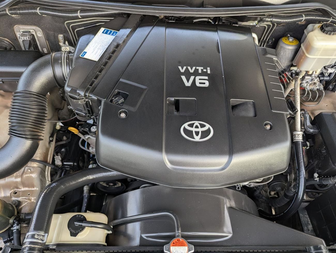 تويوتا لاند كروزر VXR توب