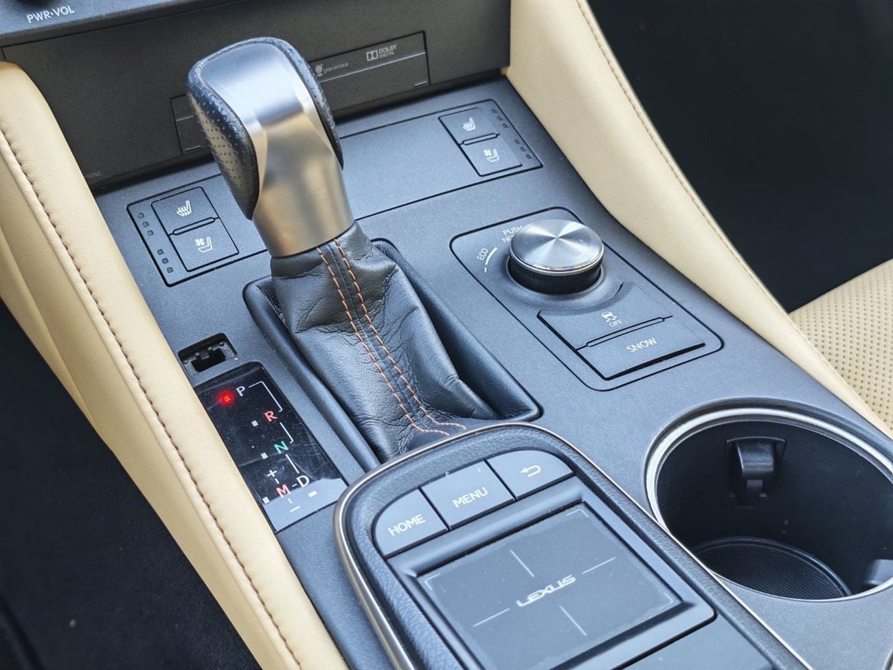 Lexus RC350 F sport 3.5L V6 / ELECTRONIC CLUSTER / COOLING AND HEATING SEATS / MOUSE / BIG SCREEN