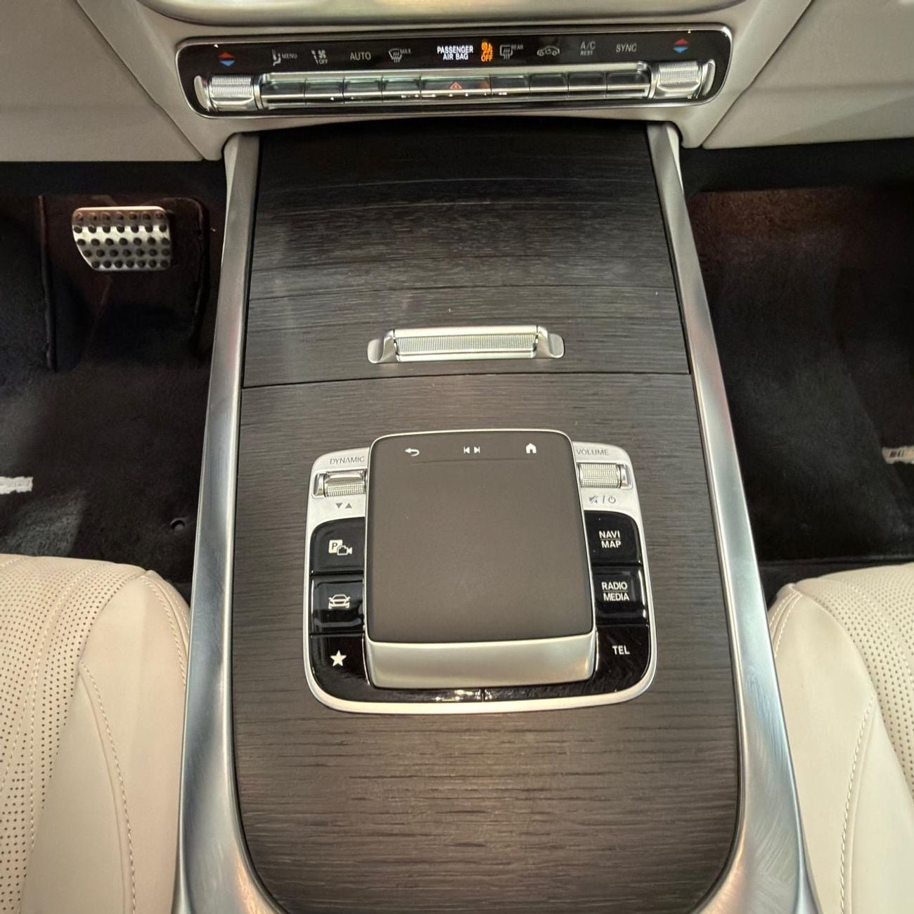 Mercedes Benz G63 AMG STANDARD | Japanese Specs