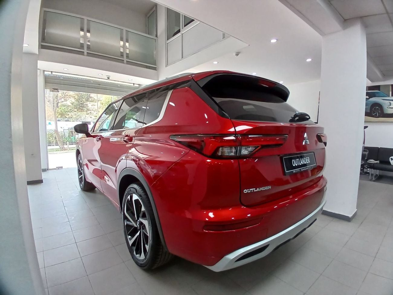 Mitsubishi Outlander GLX HIGHLINE