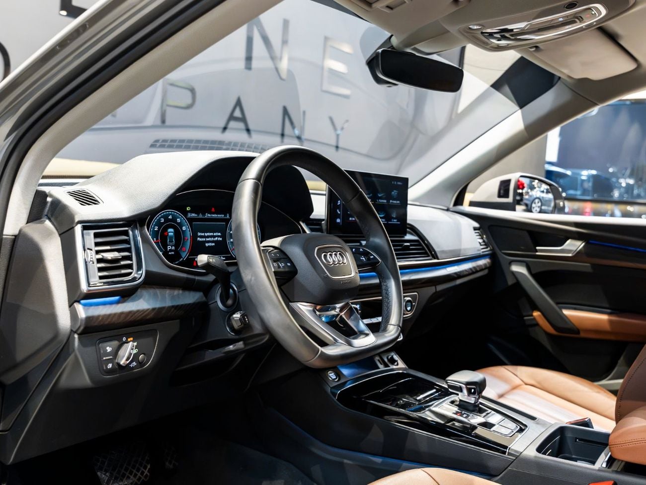 Audi Q5 45 TFSI SPORTBACK S-LINE BUY NOW, PAY 2027 | THE BLACKLINE STANDARD | June 2027 Warranty + Service, GCC, Low KMs