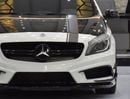 مرسيدس بنز A45 إيه إم جي عرض ممتاز لسيارة مرسيدس بنز A45 AMG 4Matic Edition 1 (موديل 2014) باللون الأبيض بمواصفات خليجية