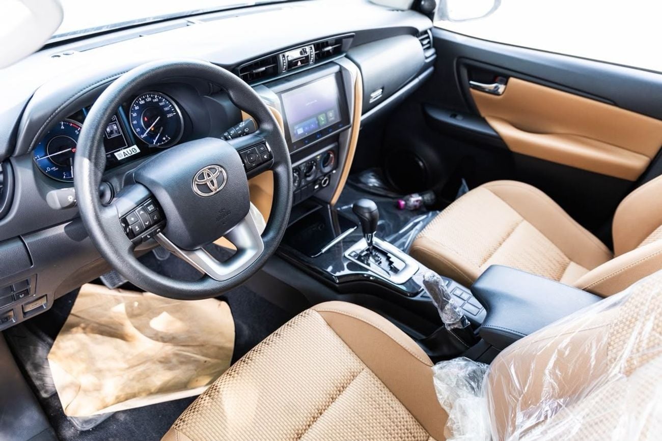 Toyota Fortuner SR5