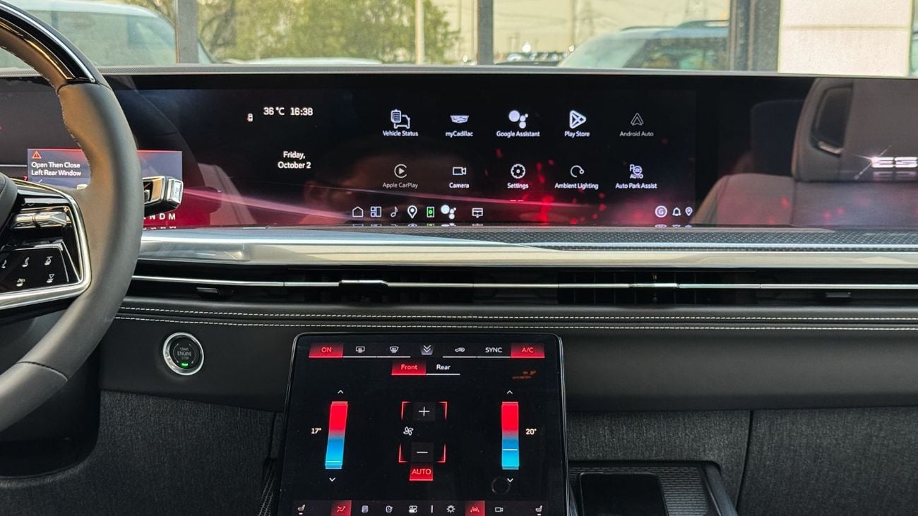 كاديلاك إسكالاد V SERIES Executive American Specs 2026 Brand New 6.2L V8 Supercharged