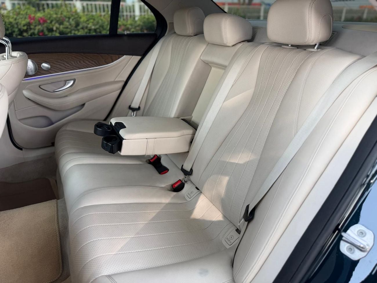 Mercedes Benz E300 AMG Mercedes E300 US 2017 Full option No Accident clean title