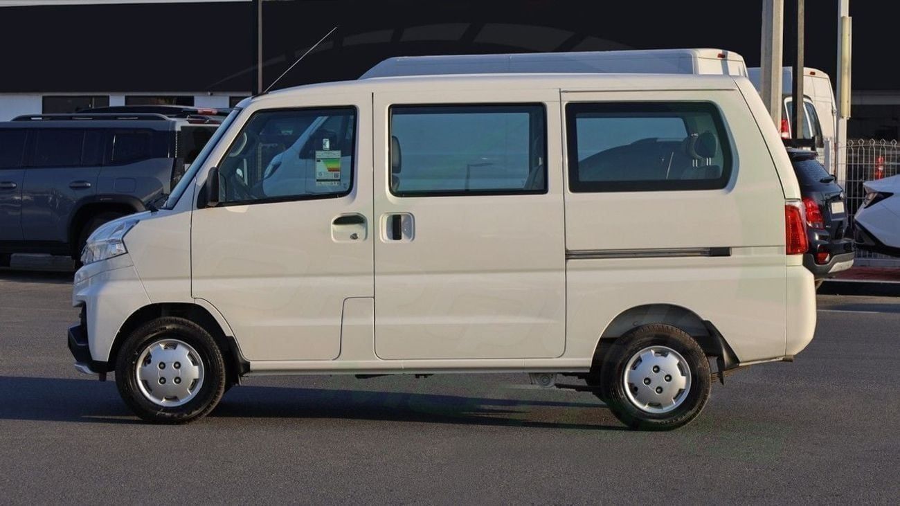 CMC Veryca Panel Van 1.5L RWD ( Only For Export ) 2025 CMC Veryca Window Van 1.5L RWD GCC BRAND NEW
