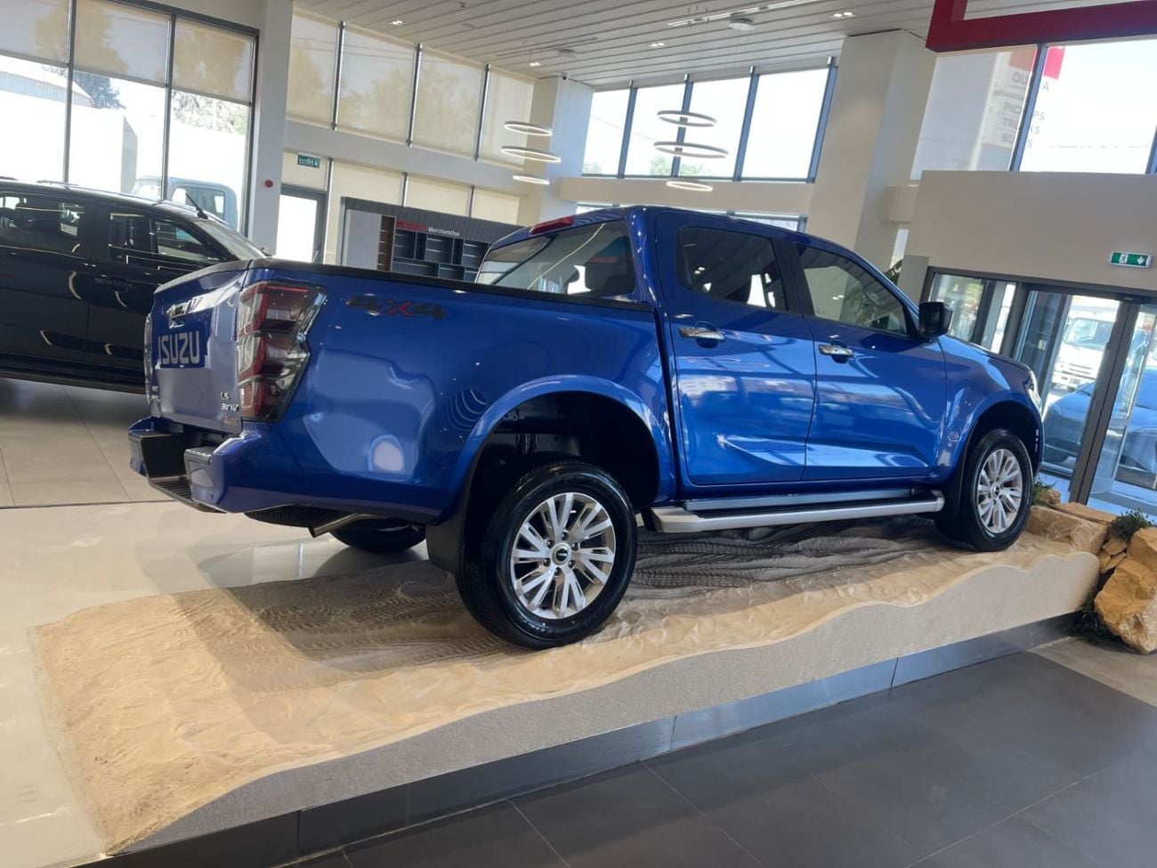 Isuzu D-MAX ISUZU D-MAX 3.0 LS Crew Cab 4×4 Automatic 2027