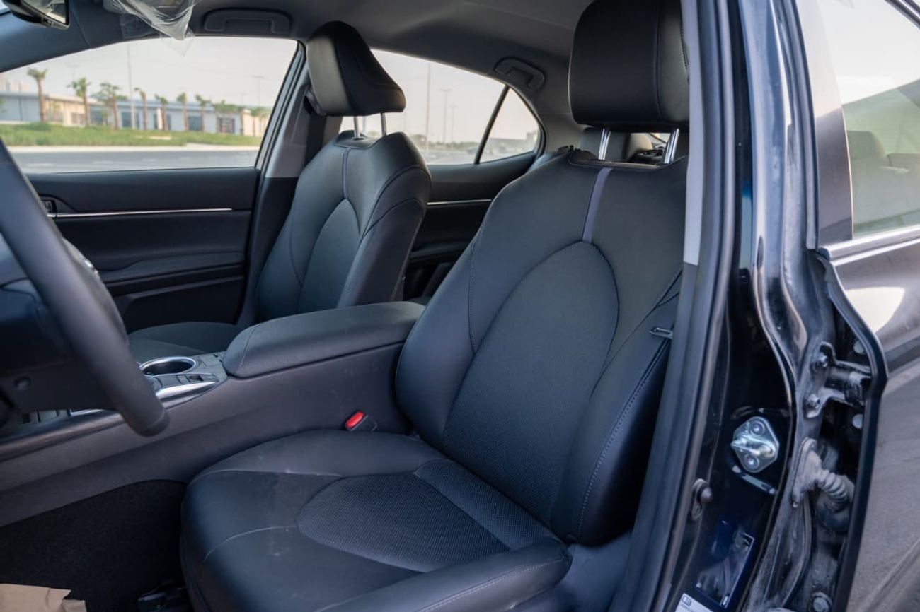 Toyota Camry GLE-X