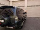 ميتسوبيشي باجيرو GLS HIGHLINE ميتسوبيشي باجيرو 2008 كاملة المواصفات، بدون رسوم خفية، بمواصفات خليجية، خالية من الحوادث.