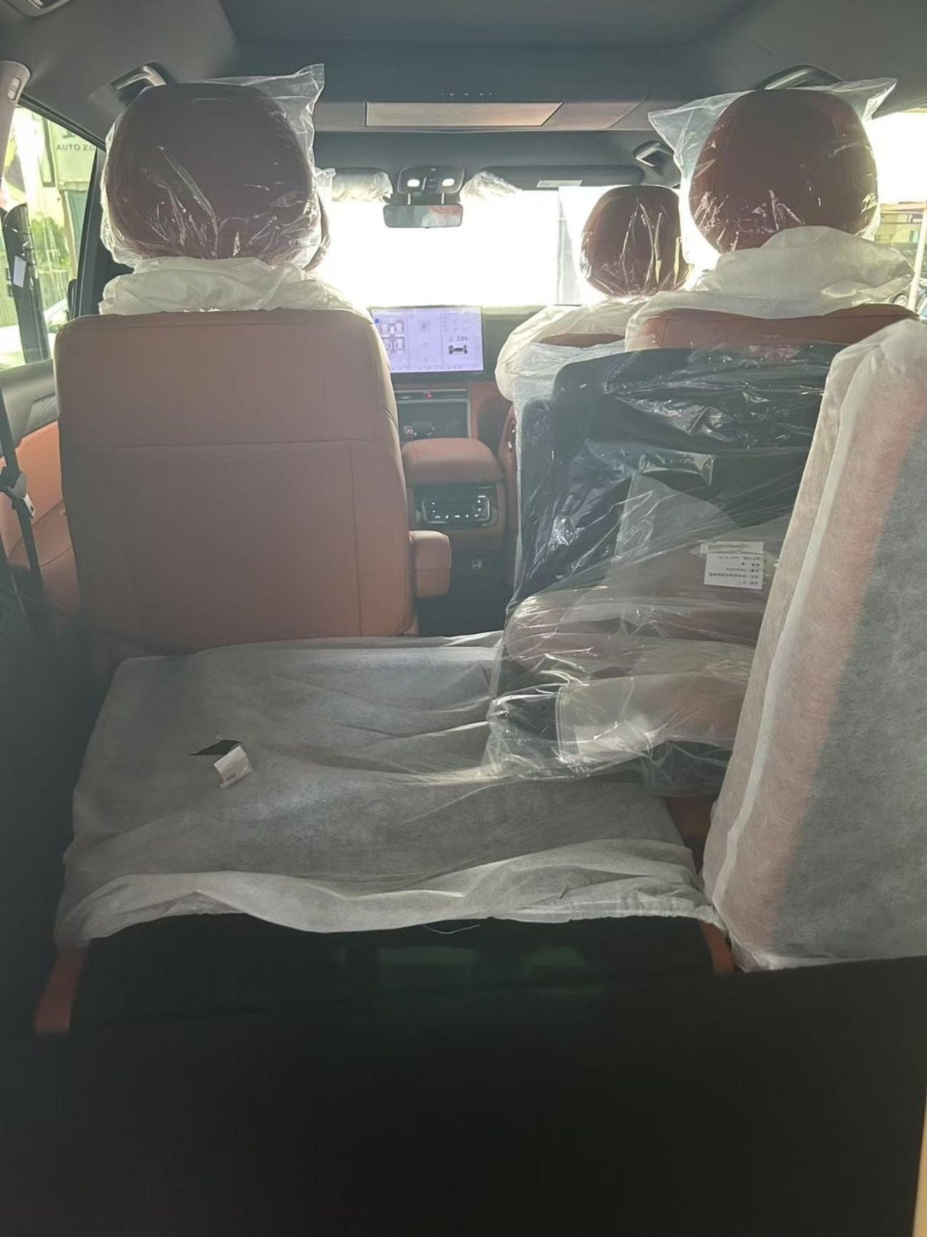روكس 01 7Seater 7seats 2026 black-orange