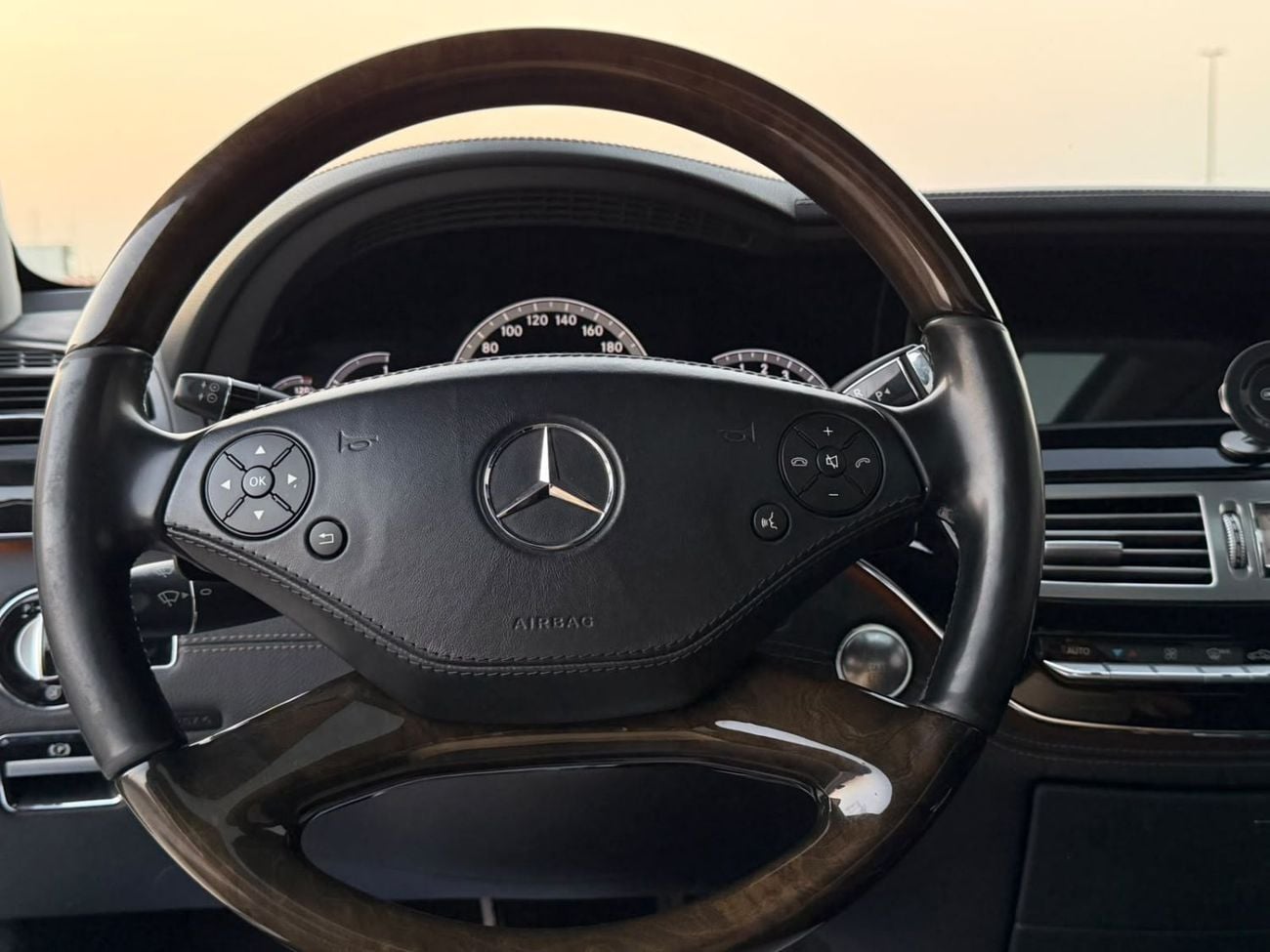 Mercedes Benz S55 AMG