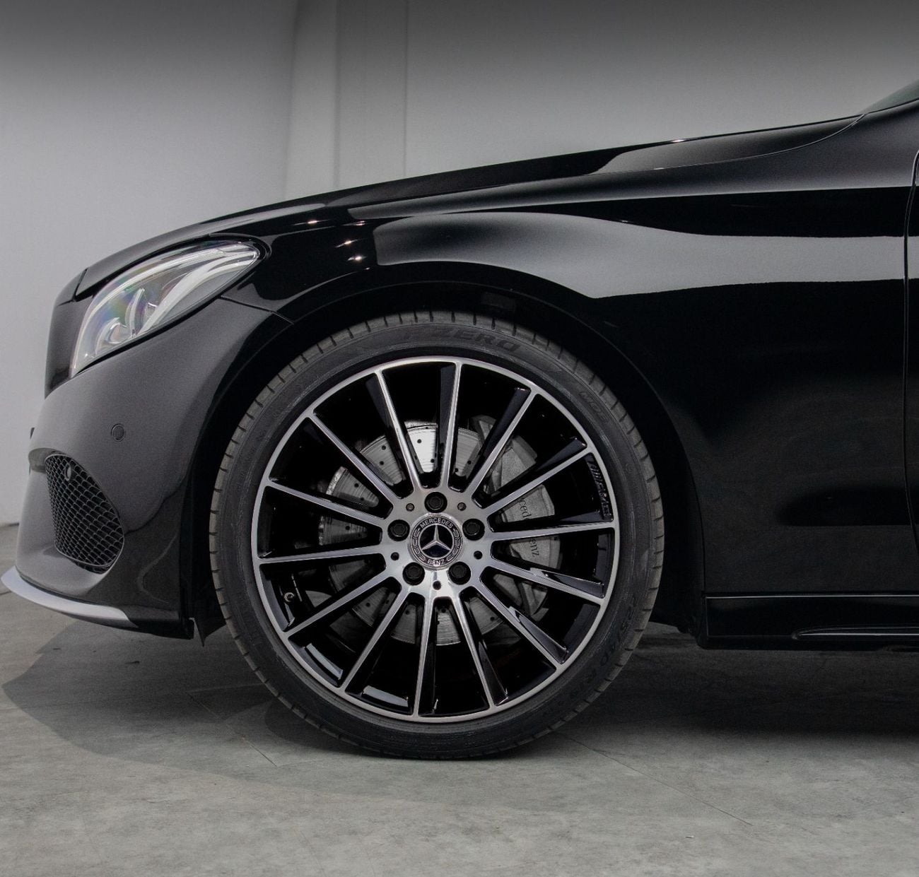 مرسيدس بنز C 300 ستاندارد