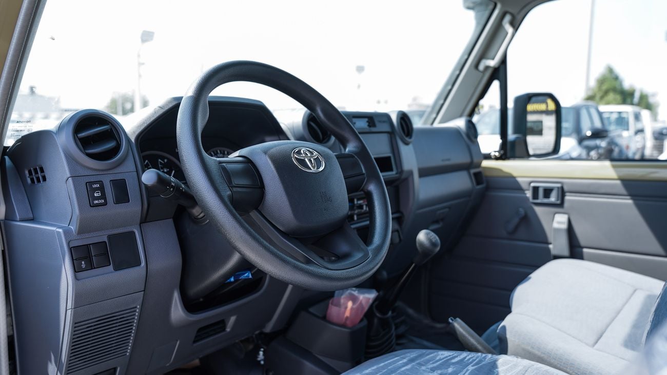 Toyota Land Cruiser 70