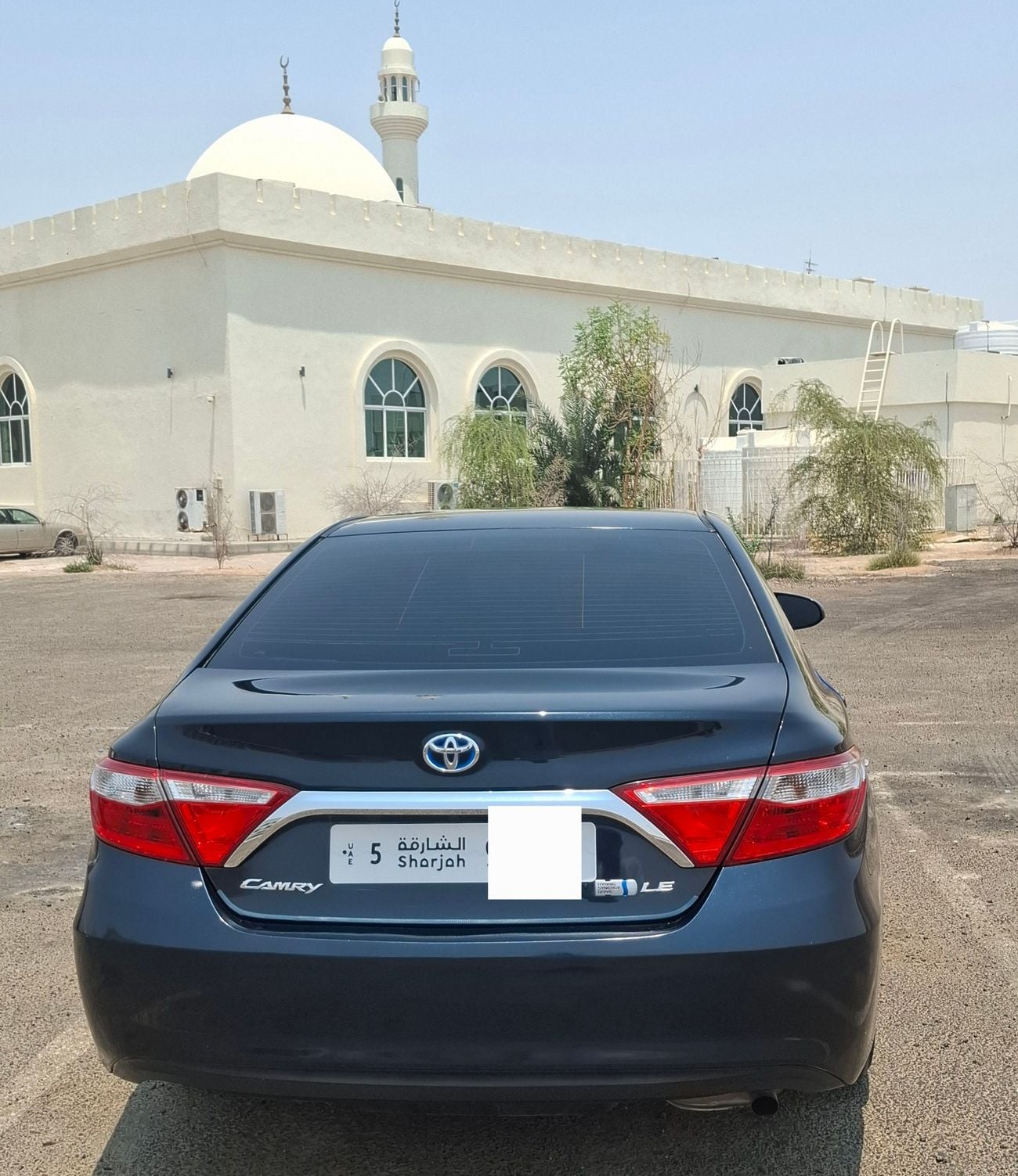 تويوتا كامري إل إي Hybrid LE