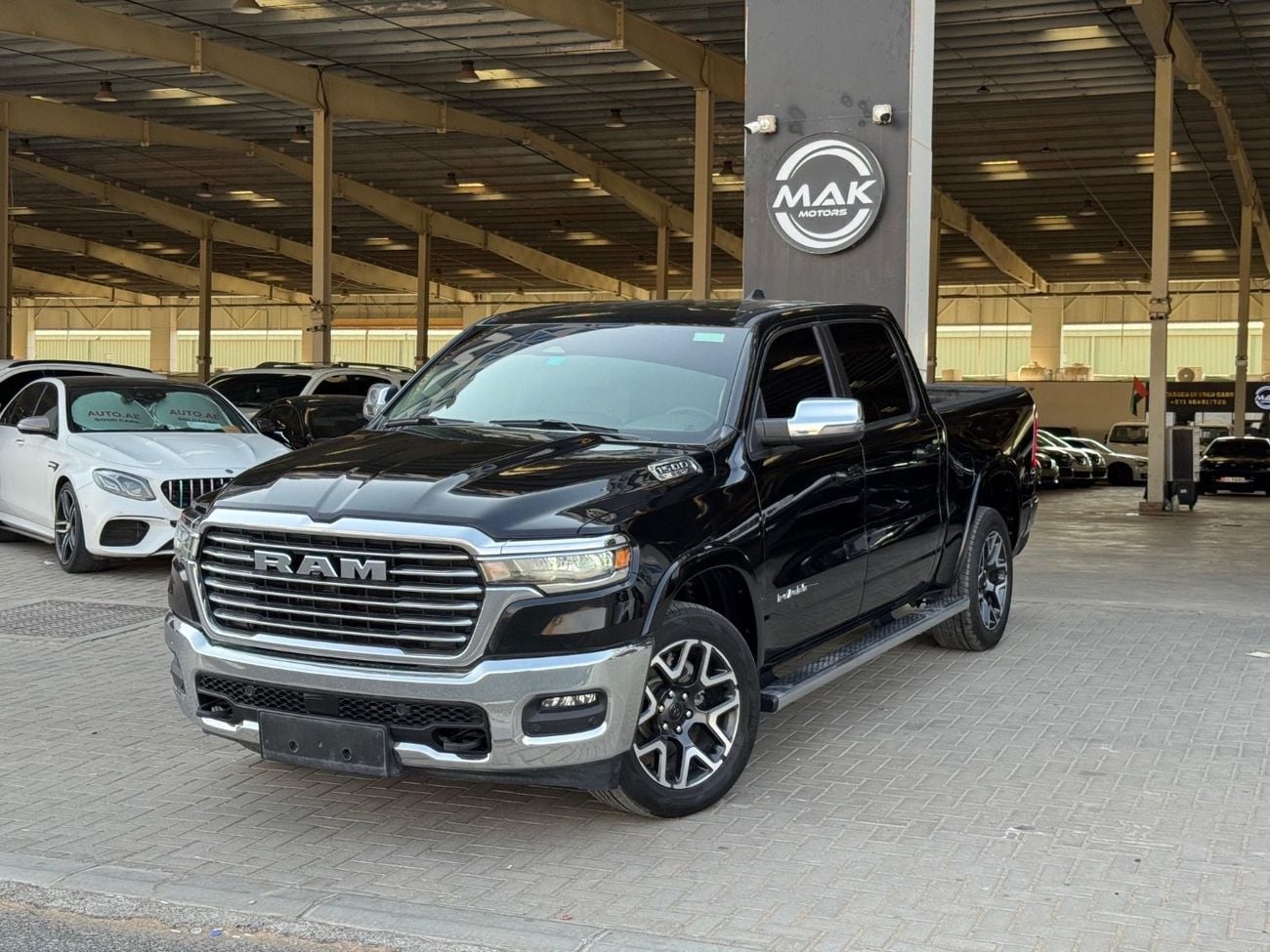 رام لارامي RAM 1500 SST / LARAMIE 4X4 / CHROME PACK / HURRICANE ENGINE / ZERO DOWN PAYMENT AVAILABL