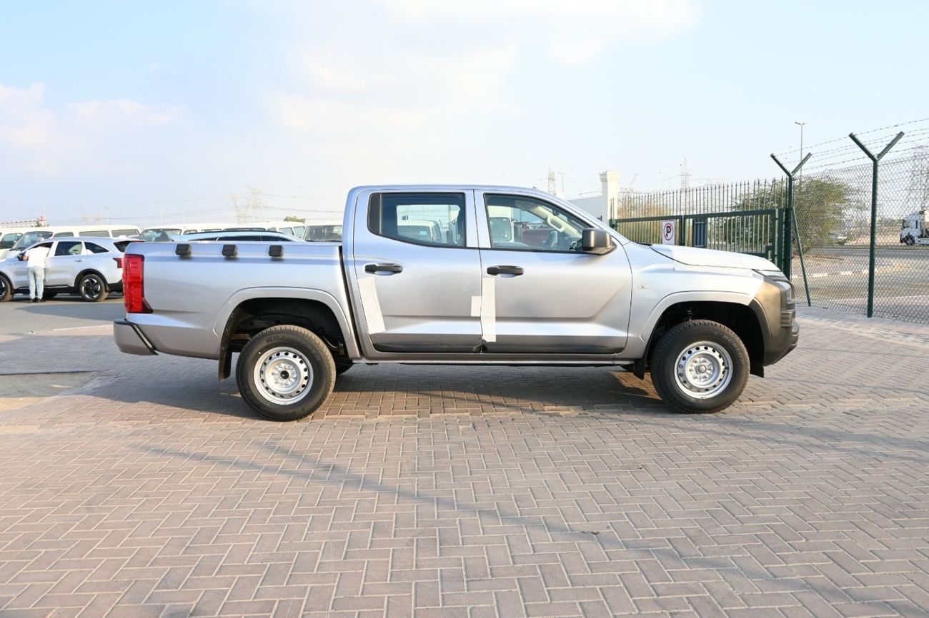 Mitsubishi L200 GL 2026 Mitsubishi L200 GL 2.4L 4WD DC MT Petrol (Silver)