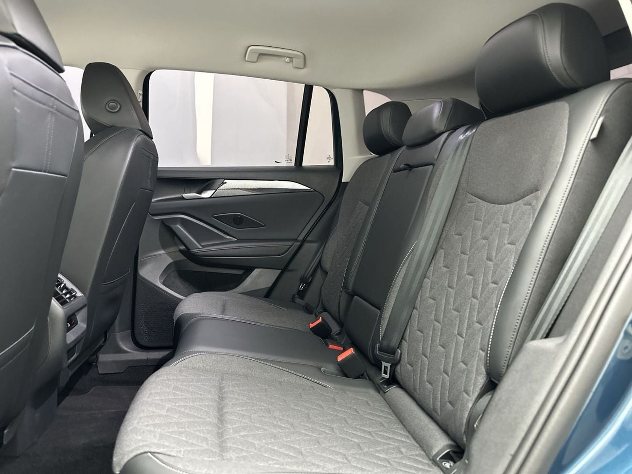 Volkswagen Tiguan Tiguan Life 1.4L | Advanced Safety | Smart Technology | Premium Comfort