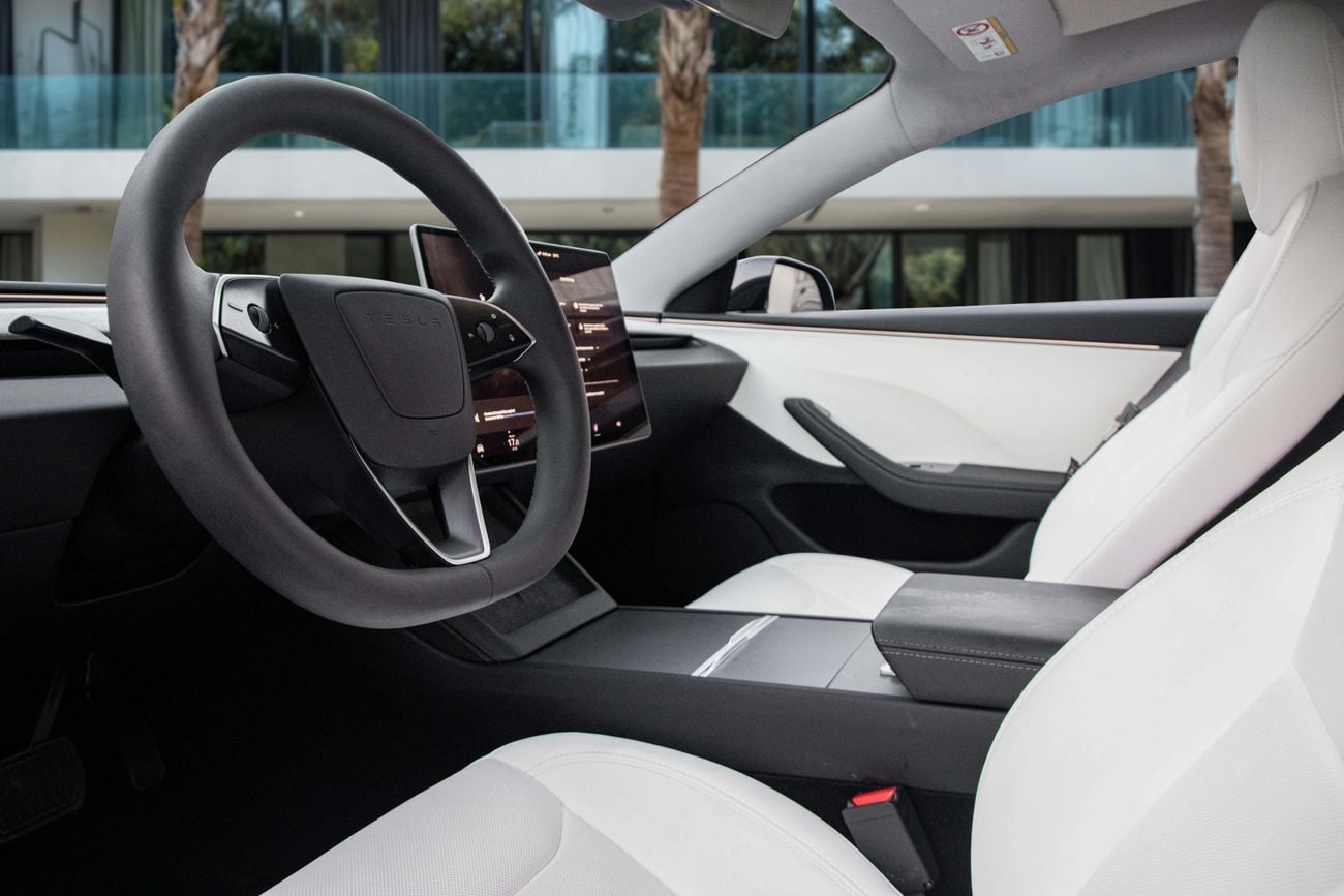 Tesla Model 3 Premium | 3,134 P.M | 0% Downpayment | Excellent Condition!