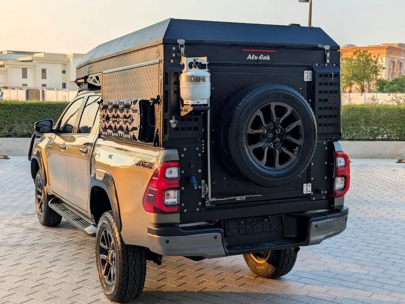Toyota Hilux ADVENTURE GCC Specs V6 4.0L interior and Exterior Excellent Condition