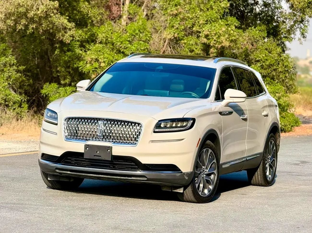 Lincoln Nautilus RESERVE No accident no paint in excellent condition