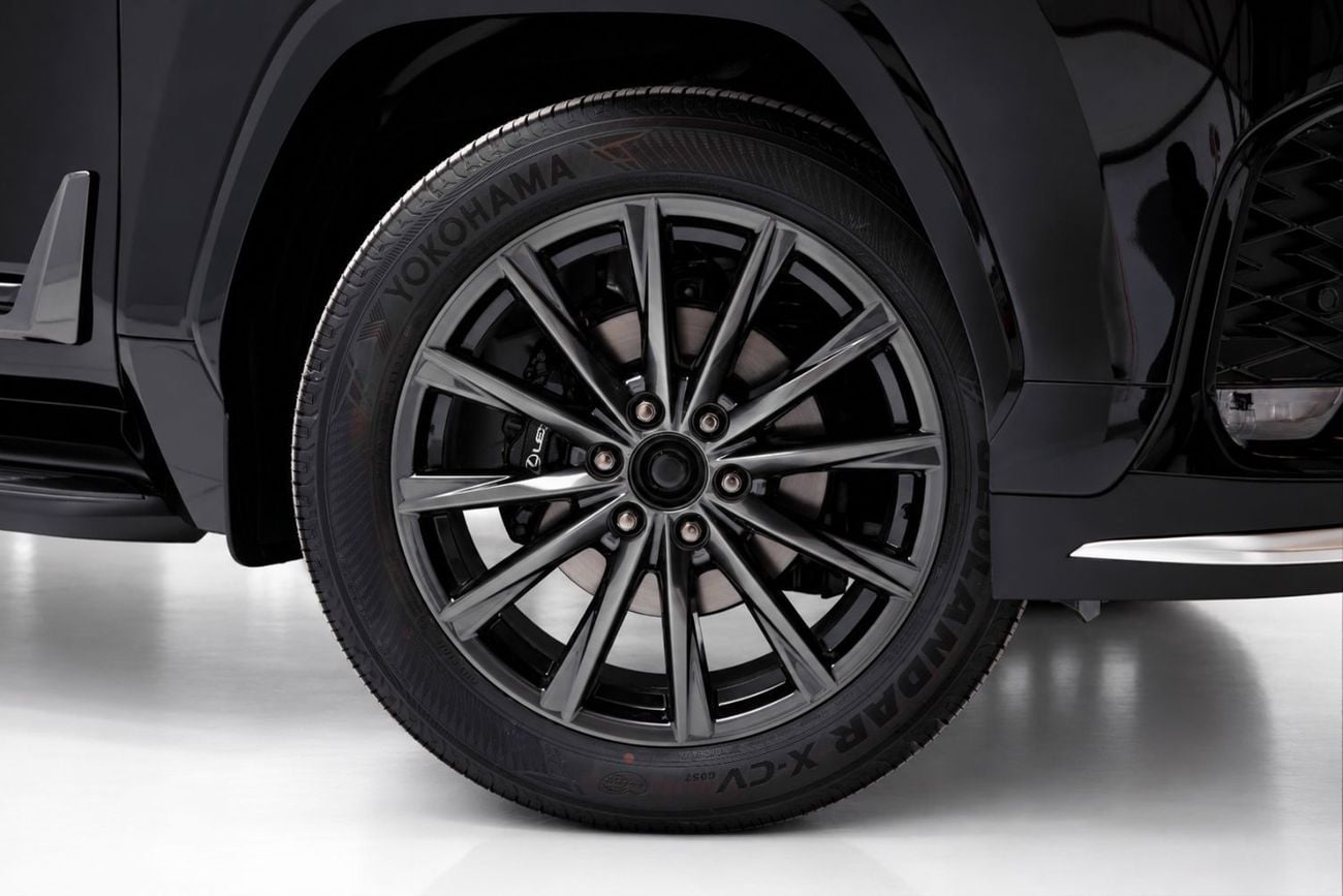 Lexus LX600 F SPORT 3.5L - Graphite Black Inside Flair Red | Export Only