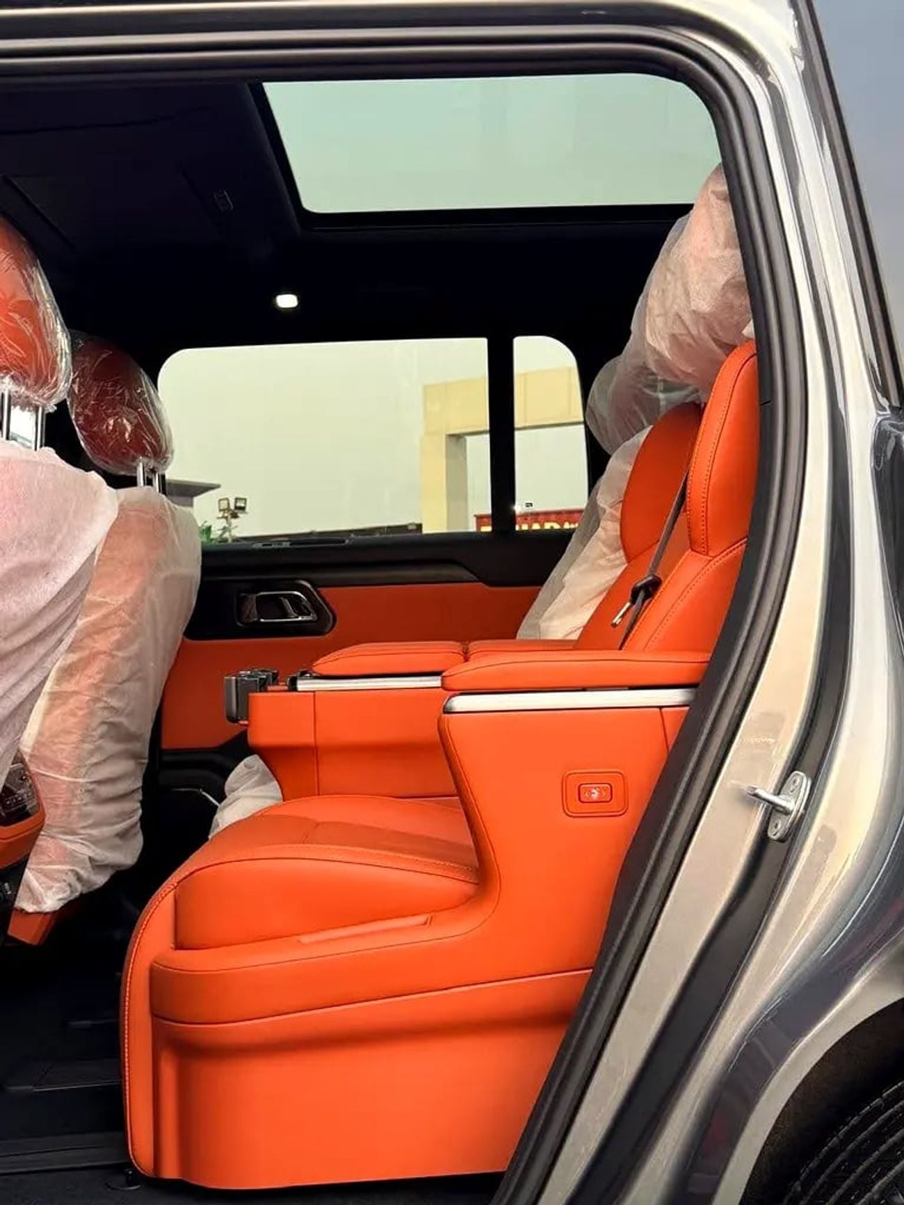 ROX 01 PRESTIGE Chinese Specs Luxury EREV SUV
