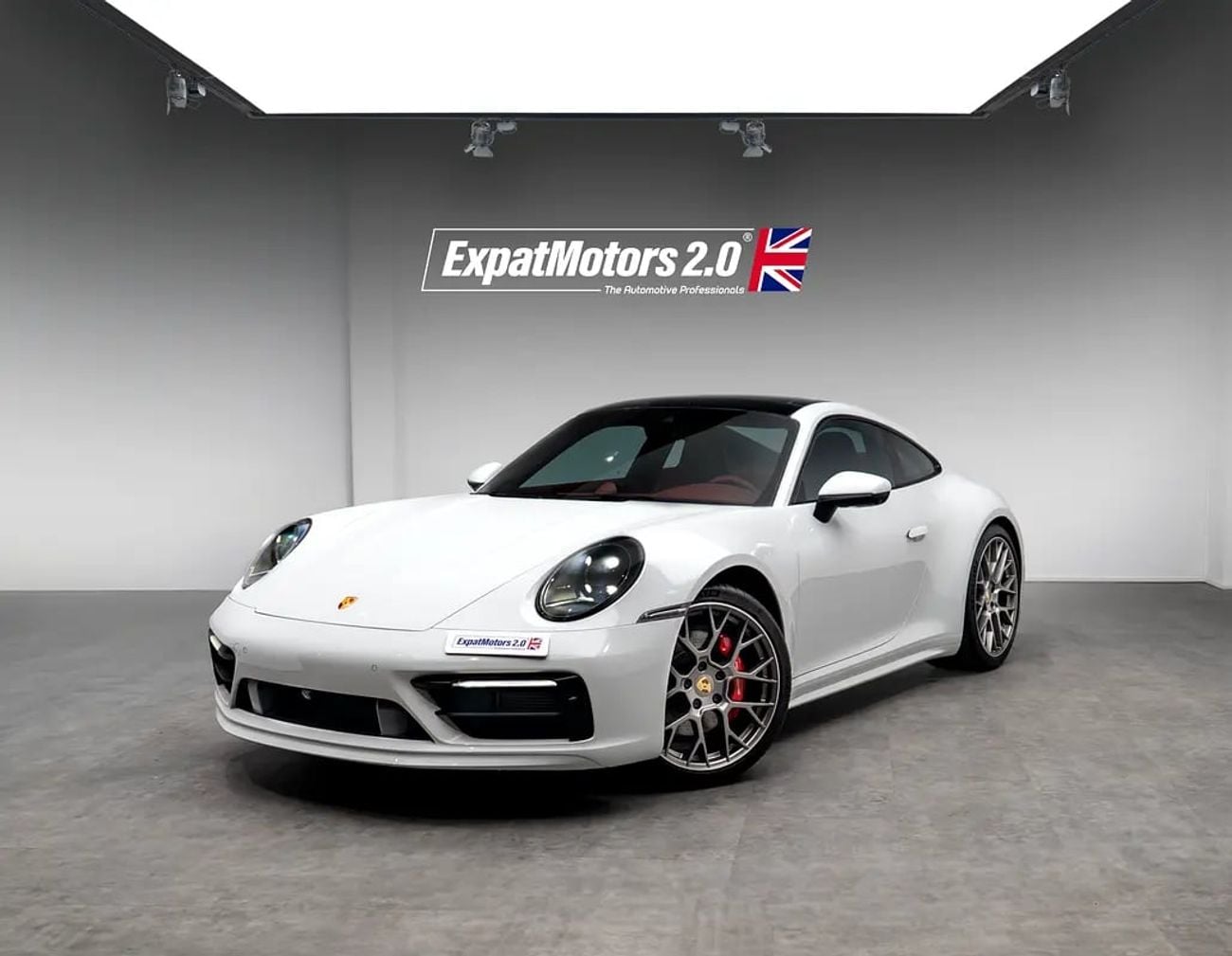 Porsche 911 CARRERA S (992.1) • Full Service History • GCC Specs